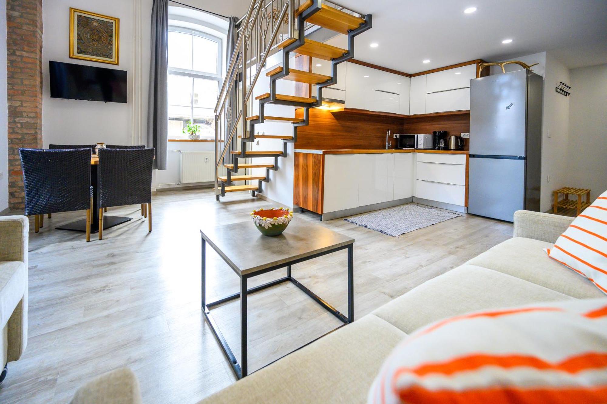 The Loft Apartments リュブリャナ エクステリア 写真